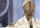 El Papa fue operado de un tumor maligno en el pulmón y el gobierno no sabe si se suspende la visita